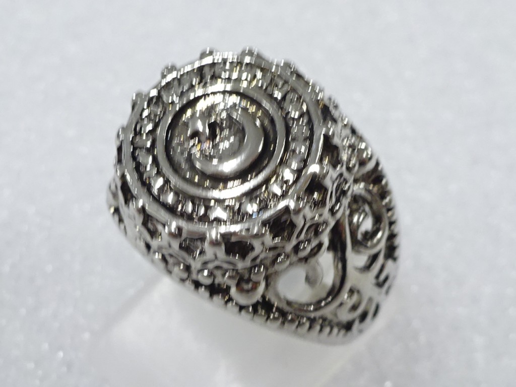 Japanese Kimono / Antique Accessories Metal